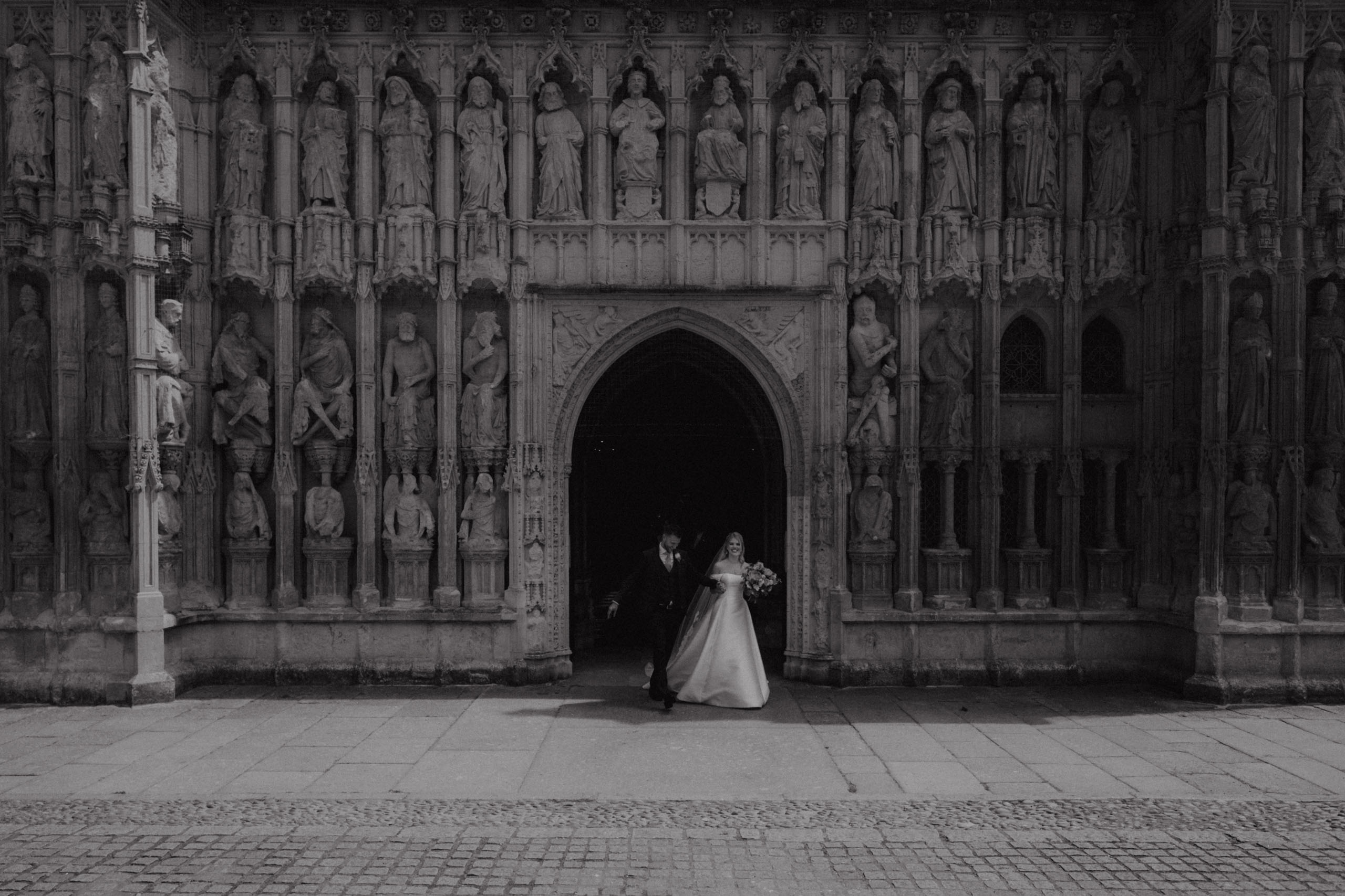 Great Devon Barn Wedding Photographer in Exeter Cathedral Stuart Dudleston Photography Fran and Dave